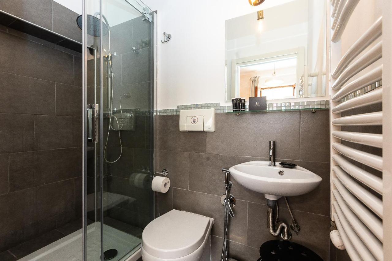 Lovely New Home Via Genova Rome Bagian luar foto