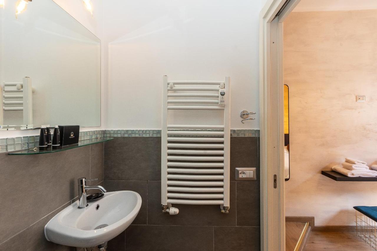 Lovely New Home Via Genova Rome Bagian luar foto